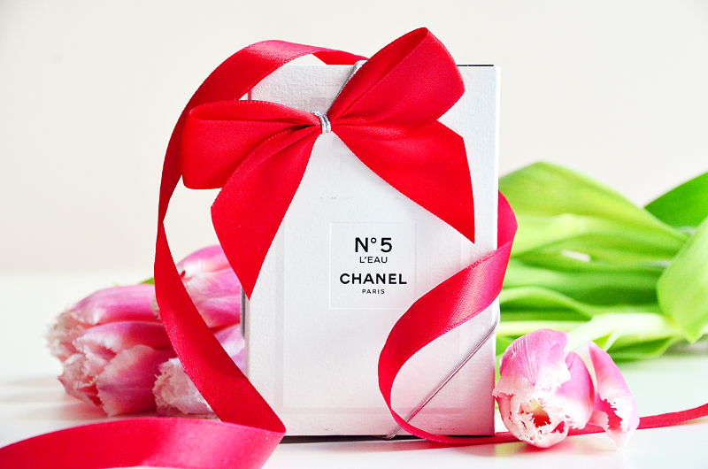 Perfumy na Dzień Matki — pachnący prezent